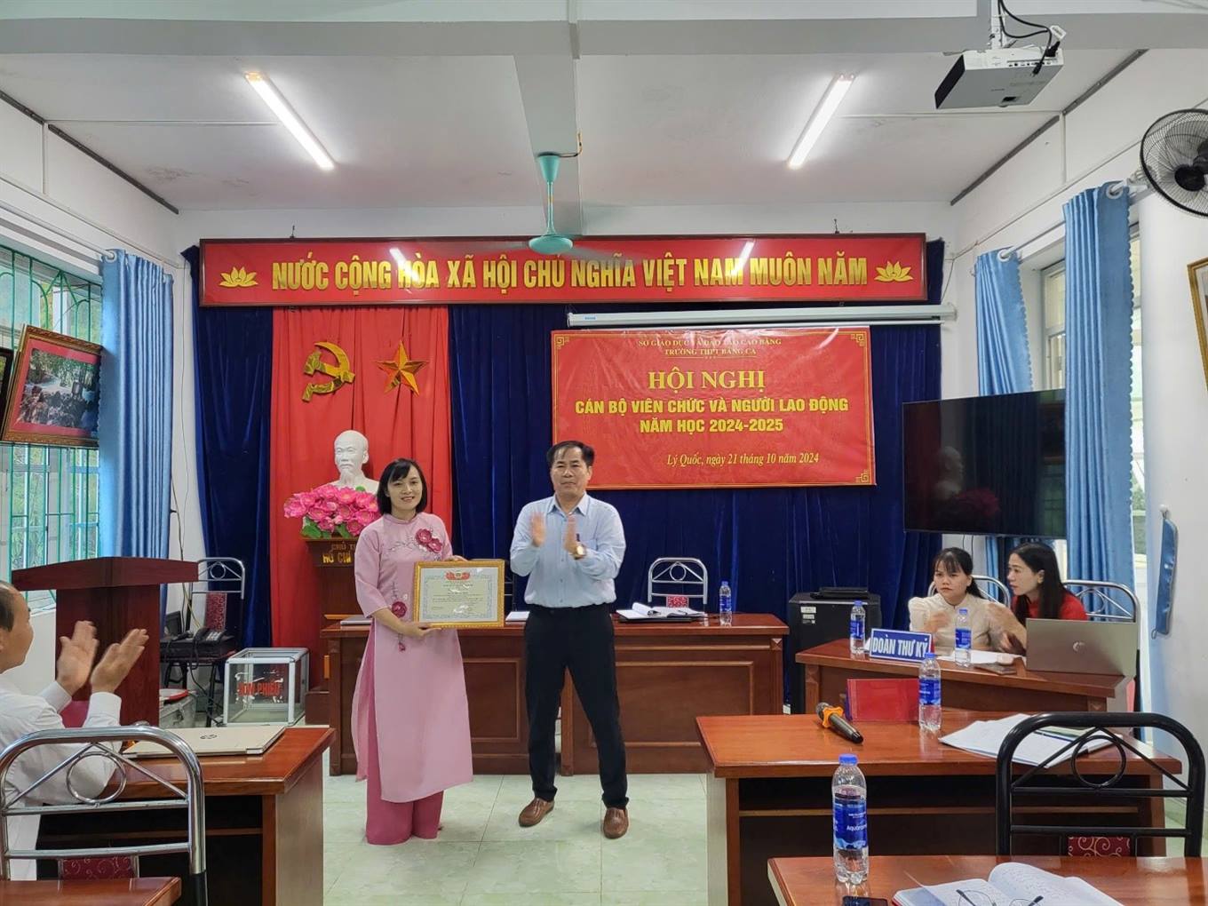 anh tin bai